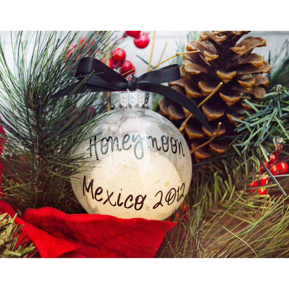 Customizable holiday discount ornaments